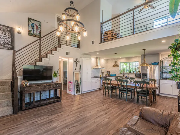 3137 Green Branch Dr, Grand Prairie, TX 75052