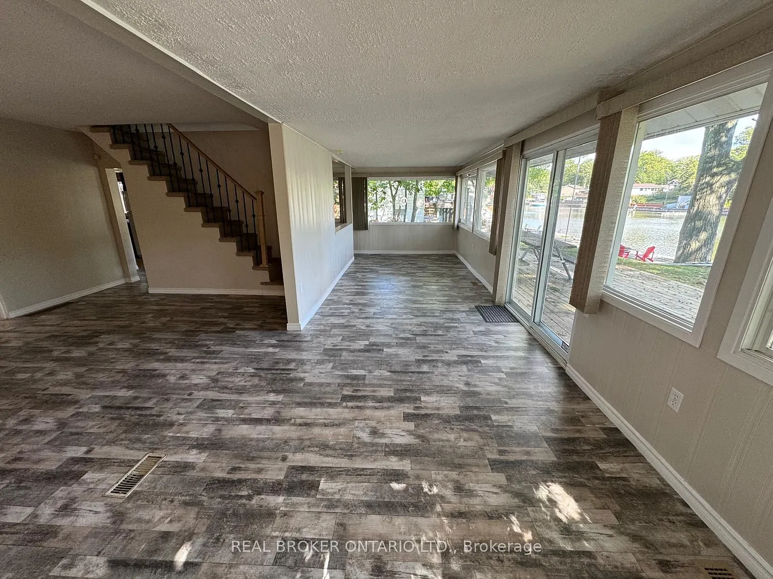 4 bed, $2,750 — Photo 4