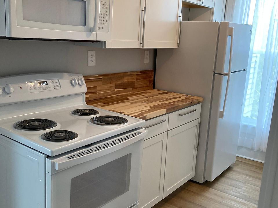 1st image of 11 E High St #3