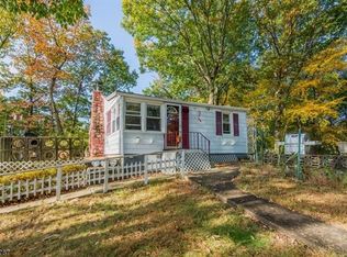 10 Berton Rd, Boonton, NJ 07005