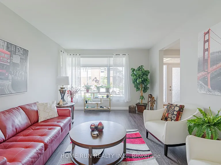 451 Longworth Ave — Photo 8