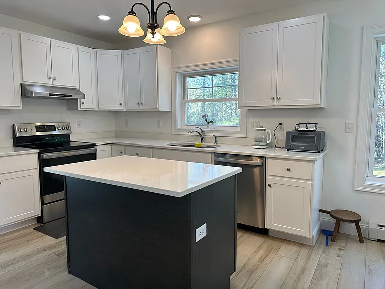 63 Webster Rd — Photo 1