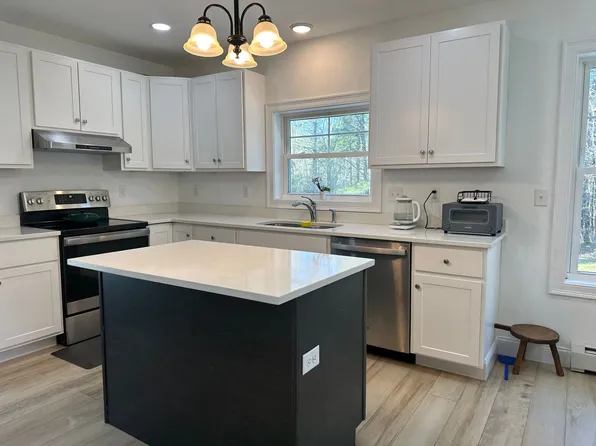 63 Webster Rd, Buxton, ME 04093