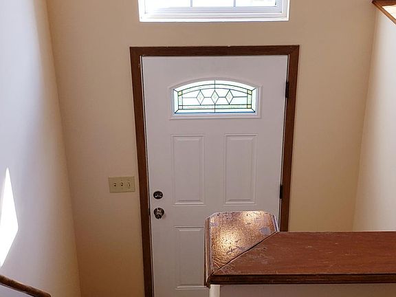 3rd image of 1858 Saint Lawrence Dr
