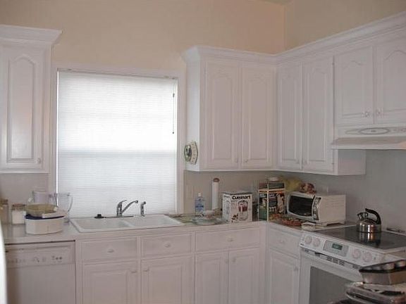 3rd image of 232 Pecanwood Dr
