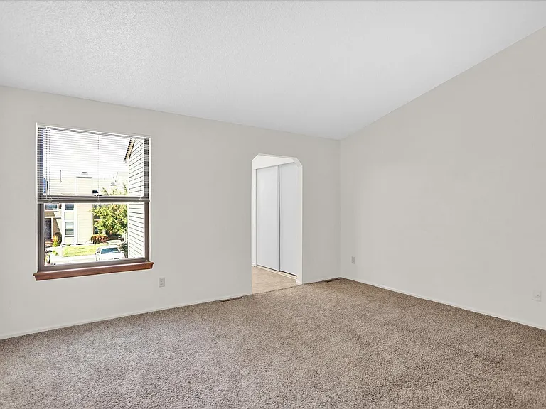 4604 S Fraser Ct #D — Photo 17