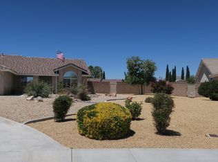 13726 Ivanpah Rd, Apple Valley, CA 92307