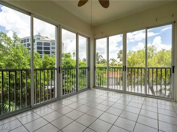 14815 Laguna Dr #103, Spring Hill, FL 34607