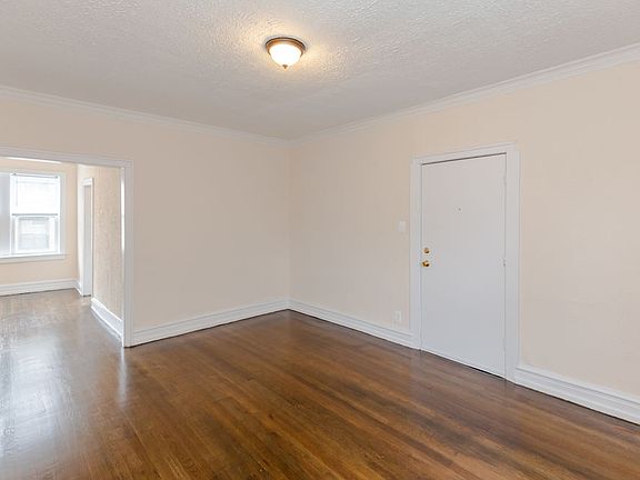 3rd image of 1918 N Drake Ave #Af918-1e