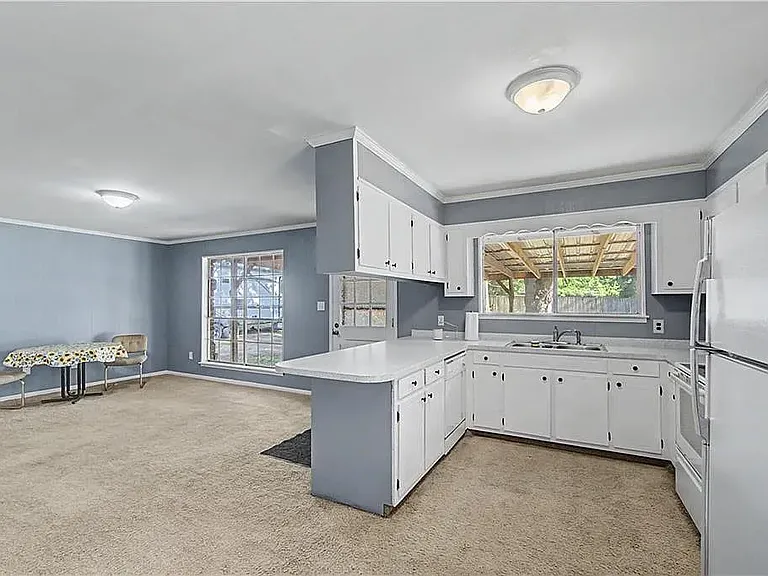6258 Western Hills Ave — Photo 13
