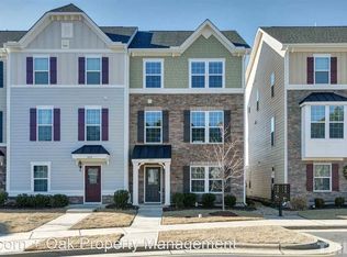 1010 Tender Dr, Apex, NC 27502