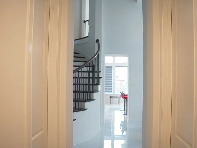 1705 Rodeo Dr — Photo 10