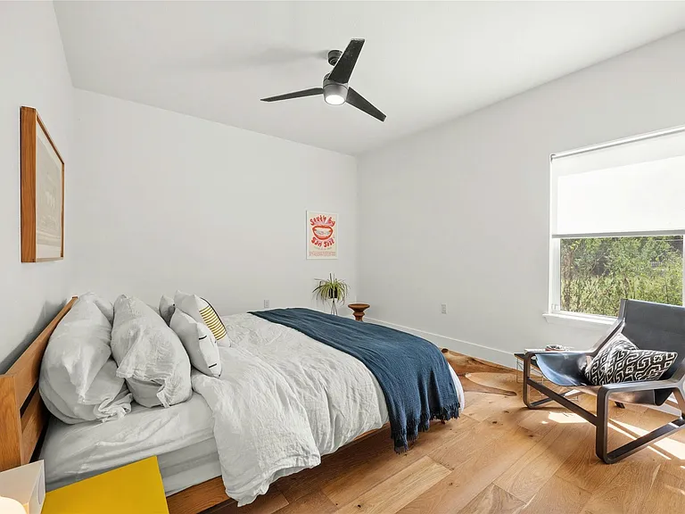602 Persimmon St — Photo 13