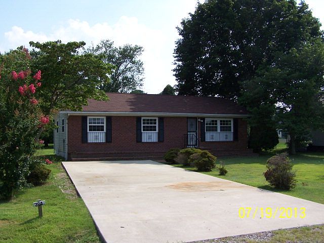 1st image of 294 Woodland Dr