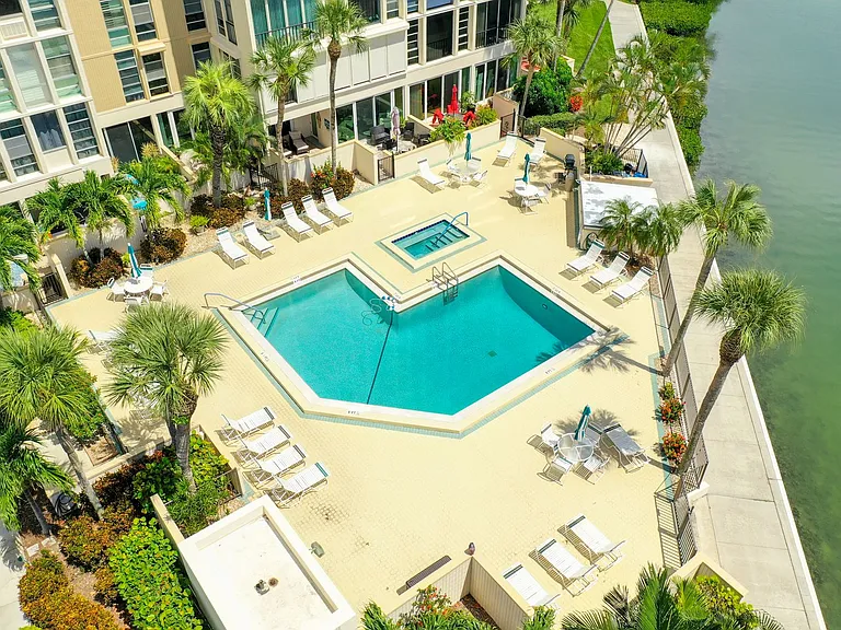 7400 Sun Island Dr #503 — Photo 49