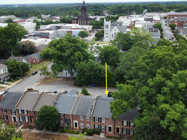 3 College St, Newnan, GA 30263