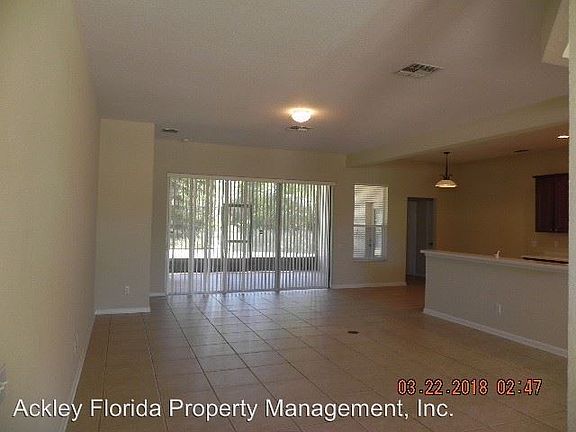 5th image of 2310 Meadow Oak Cir