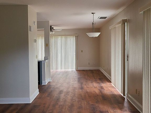 5th image of 14093 Trouville Dr