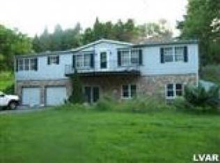 5428 Ledge Rd, Slatington, PA 18080