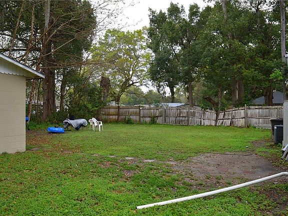 5th image of 1313 NE 32nd Pl