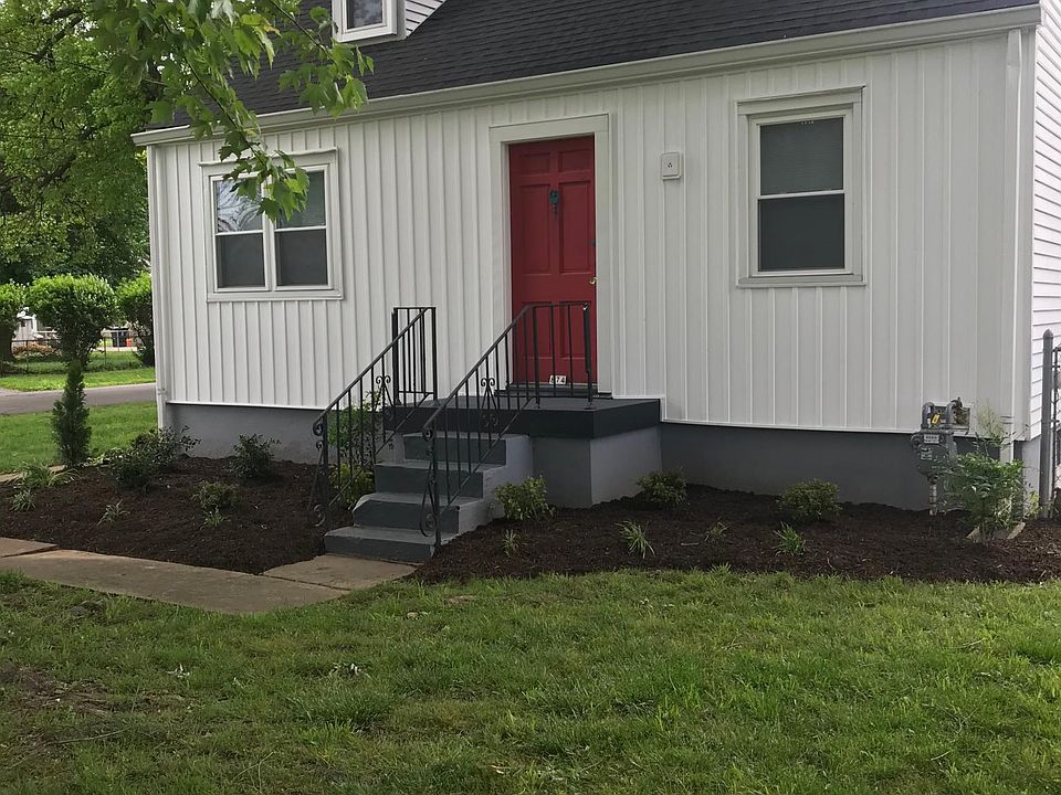 1st image of 874 Clarks Ln