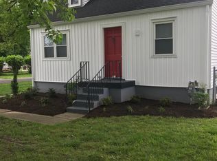 874 Clarks Ln, Louisville, KY 40217