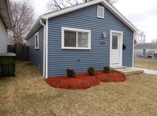 9827 S Cook Ave, Oak Lawn, IL 60453