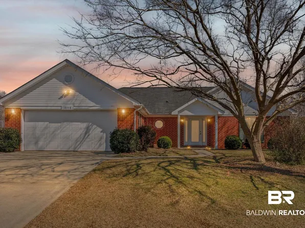18518 Outlook Dr, Loxley, AL 36551