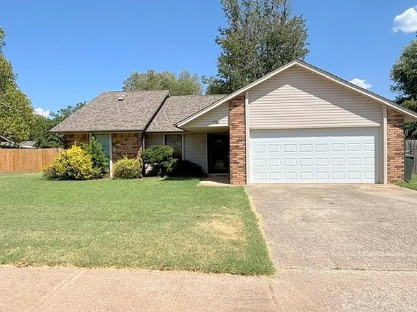 417 Boulder Ct, Norman, OK 73072