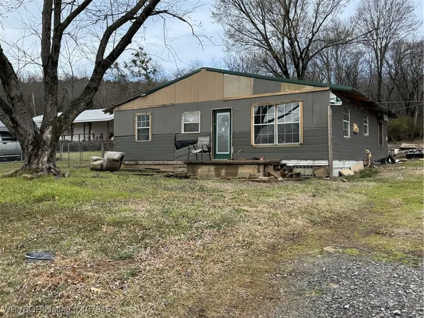 900 S Church St, Poteau, OK 74953