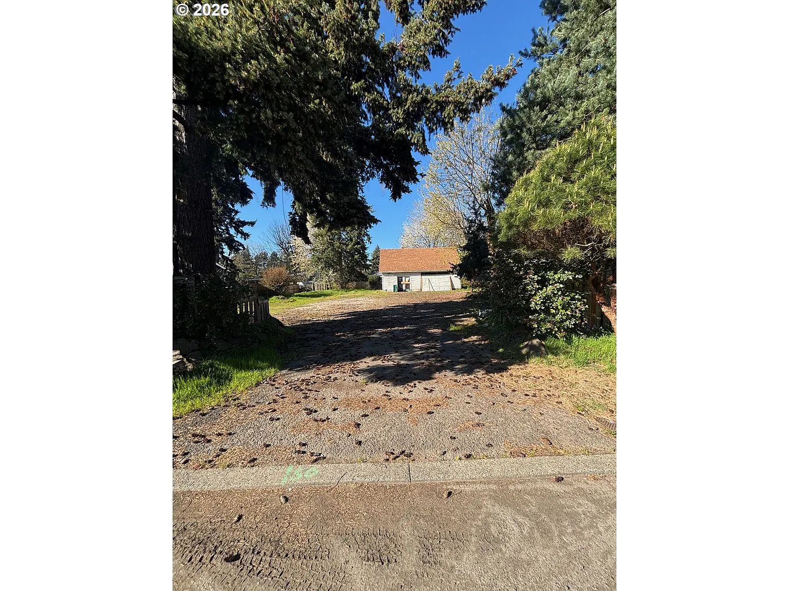 8615 SE Roots Rd photo 1