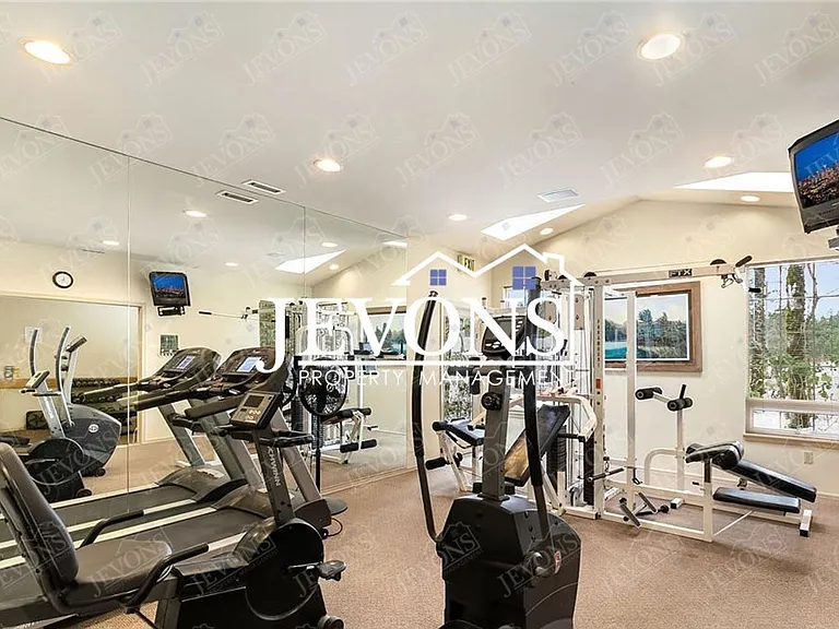 25235 SE Klahanie Blvd #P102 — Photo 29
