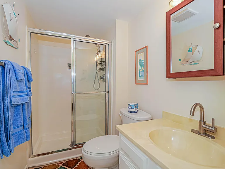 1441 Ocean Dr — Photo 21