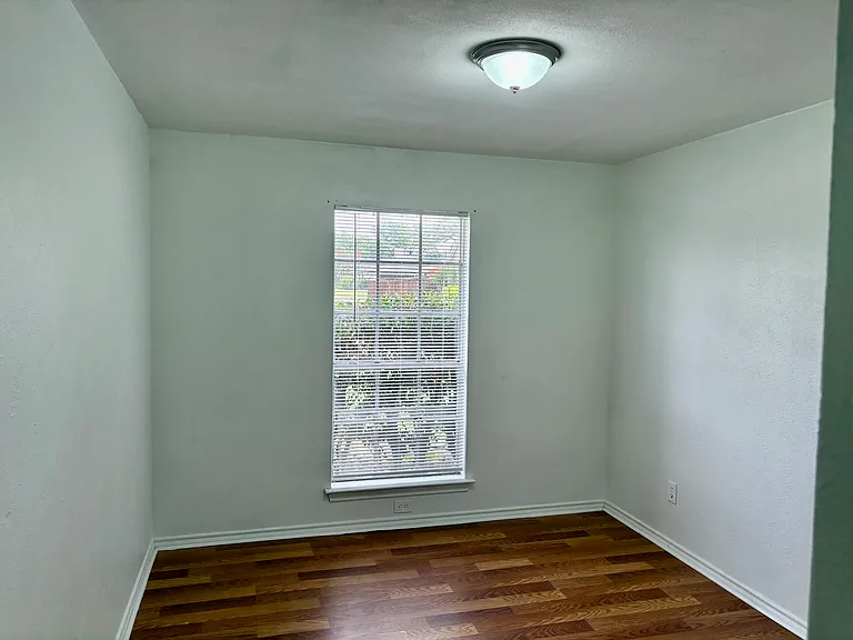 3900 San Mateo Dr — Photo 14