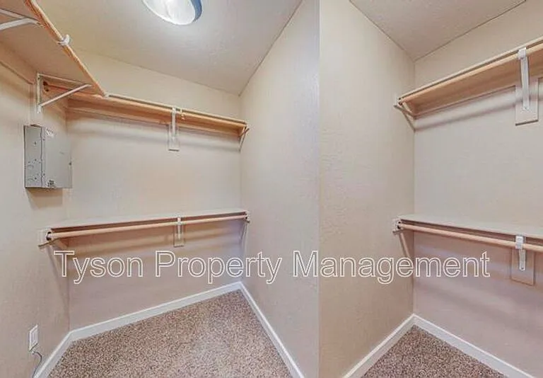 1667 Domino Dr SE — Photo 18