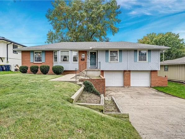 10718 McGee St, Kansas City, MO 64114