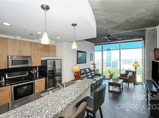 210 N Church St UNIT 1609, Charlotte, NC 28202