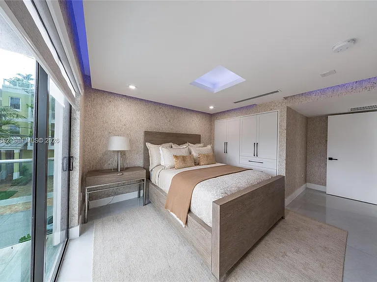 5601 N Ocean Dr — Photo 33