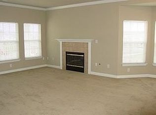 10237 Monticello Blvd, Fort Wayne, IN 46825