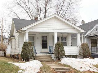 1815 4th Ave SE, Cedar Rapids, IA 52403