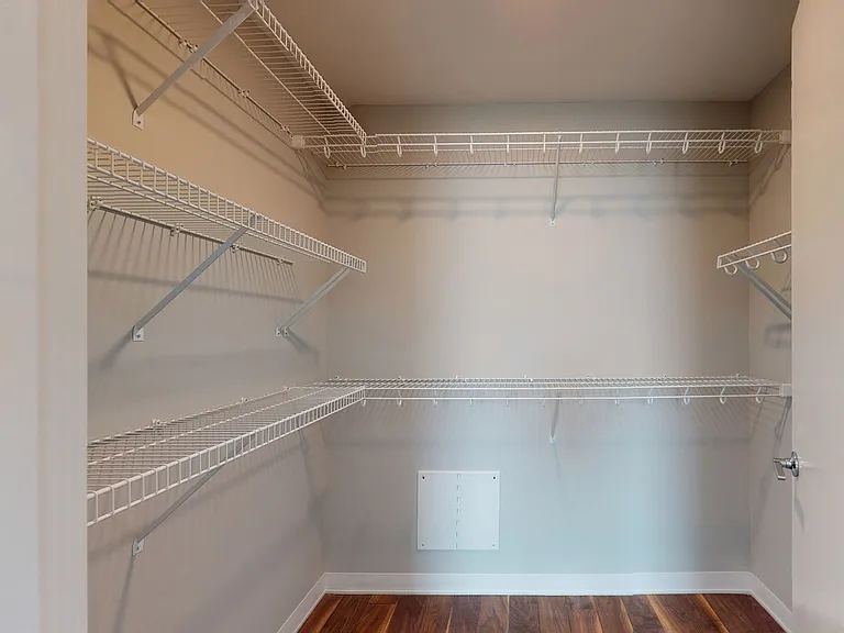 520 E Armour — Photo 36