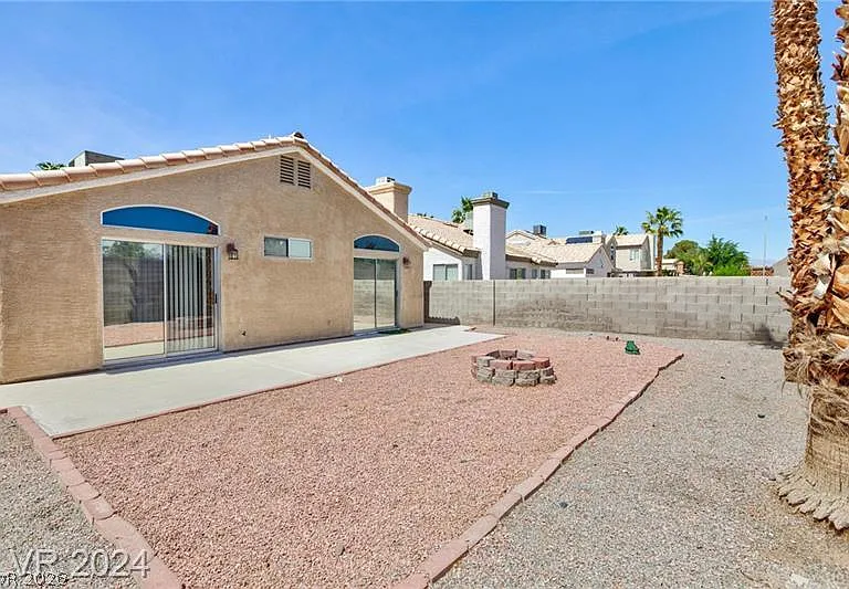 1954 Glistening Sands Dr — Photo 5