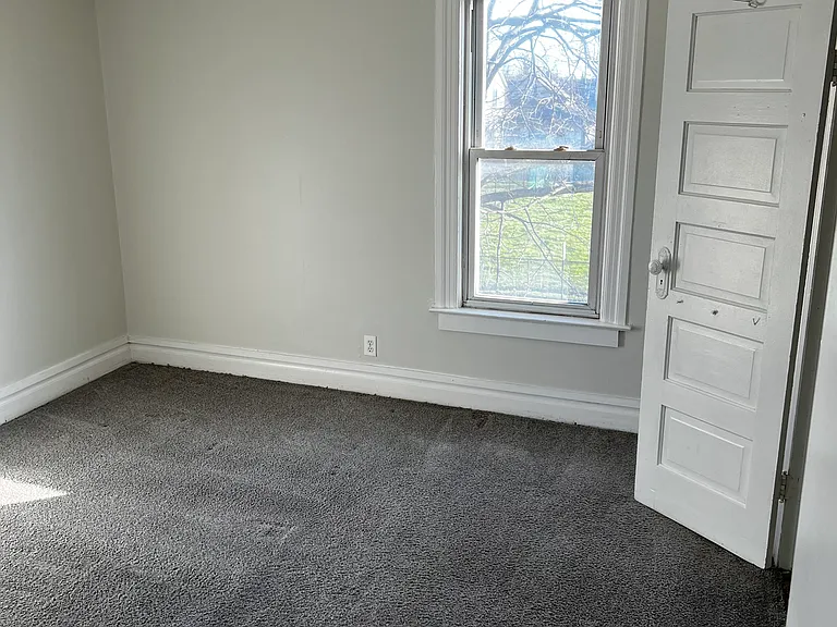 19 E James St #3 — Photo 1