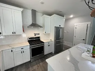 4 bed, 2300 sqft, $3,600 — Photo 3