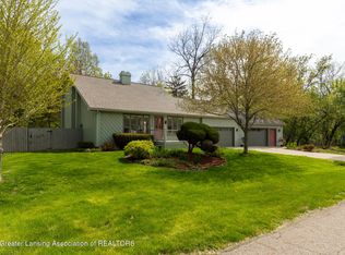 4530 Bittersweet Ln, Lansing, MI 48917