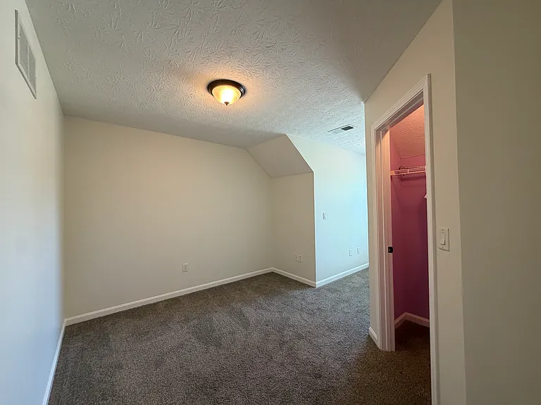8214 Rachel Ln — Photo 18