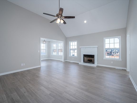3rd image of 3505 Torrington Ln