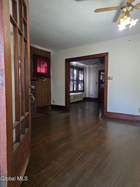 3rd image of 2 Delafield Drive