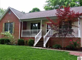 1108 Laurel Dr, Calvert City, KY 42029
