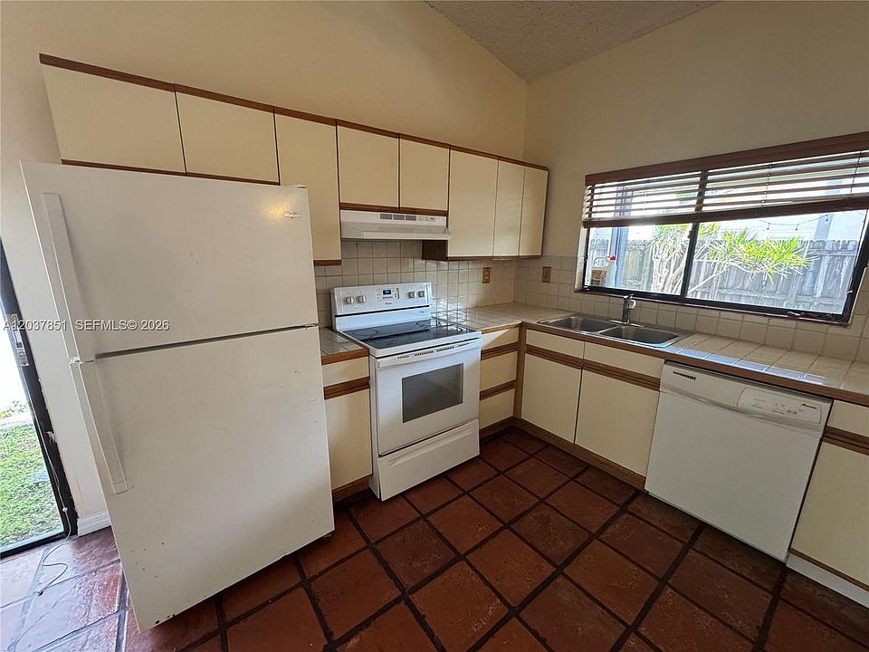 1st image of 21738 SW 99th Ct